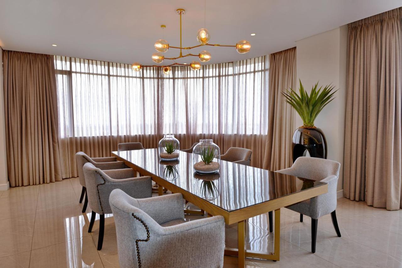 The Houghton Hotel, Spa, Wellness & Golf Joanesburgo Exterior foto A dining room