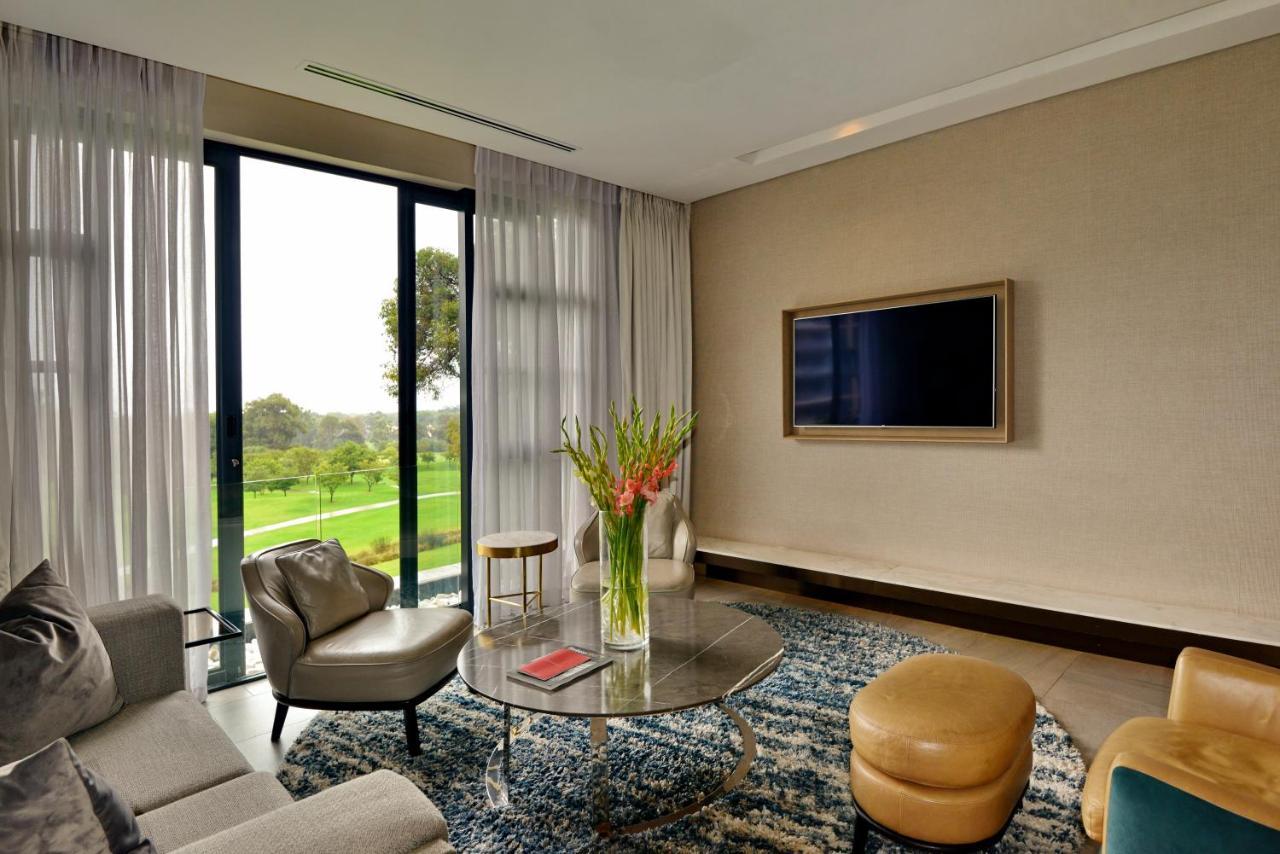 The Houghton Hotel, Spa, Wellness & Golf Joanesburgo Quarto foto Living room